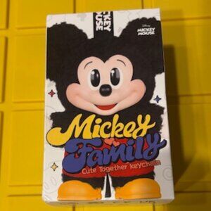 NEW- Pop Mart Mickey Family Cute together keychain Blind Box